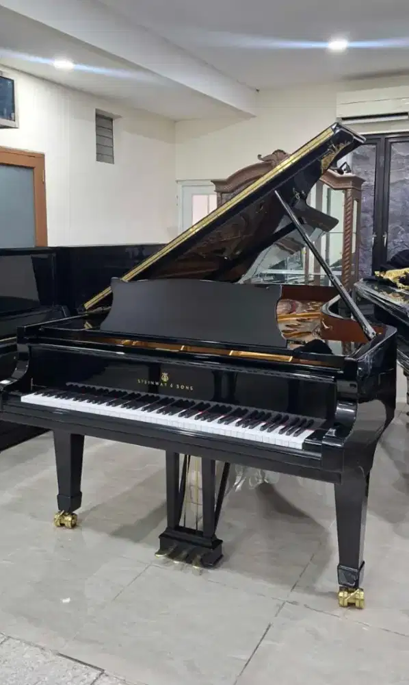 Grand Piano Steinway & Sons Type D 274 CM Hamburg SV Jerman Tahun 2010
