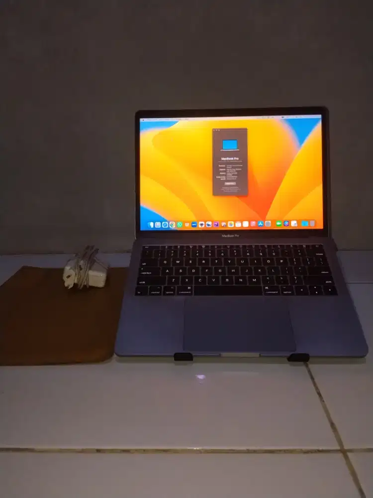 Macbook Pro 2017 i5 13 Inch Warna Space Grey