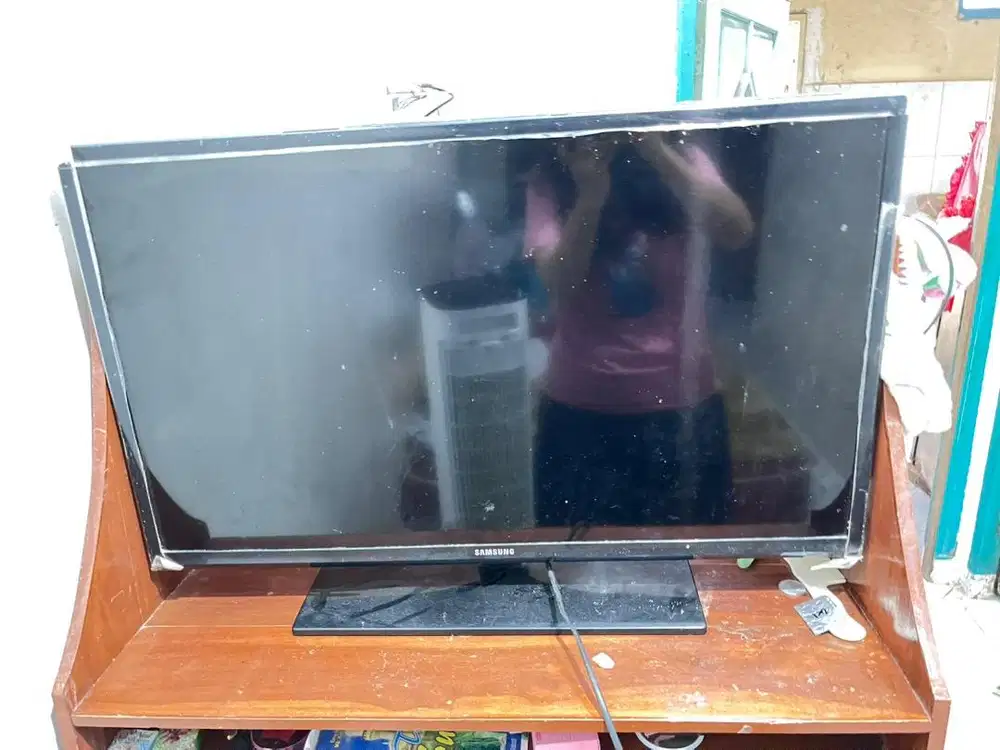 Harga Tv LED samsung 32 Tipe UA32FH4003 bekas