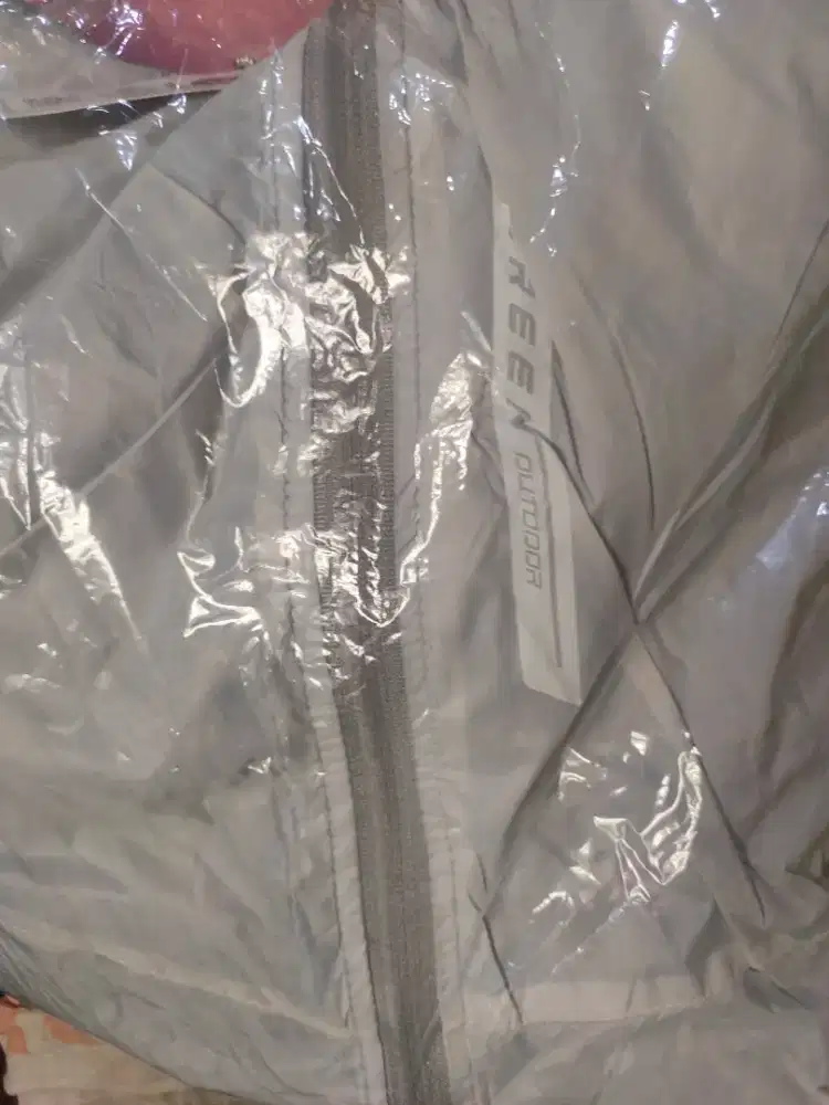 Jaket merek green outdoor