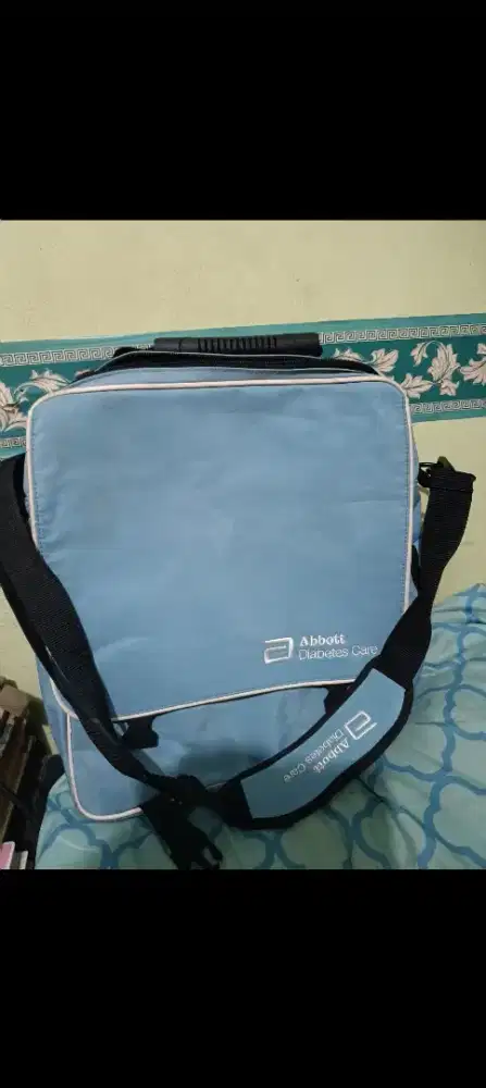 Dijual Borongan 2 pcs tas selempang ukuran besar