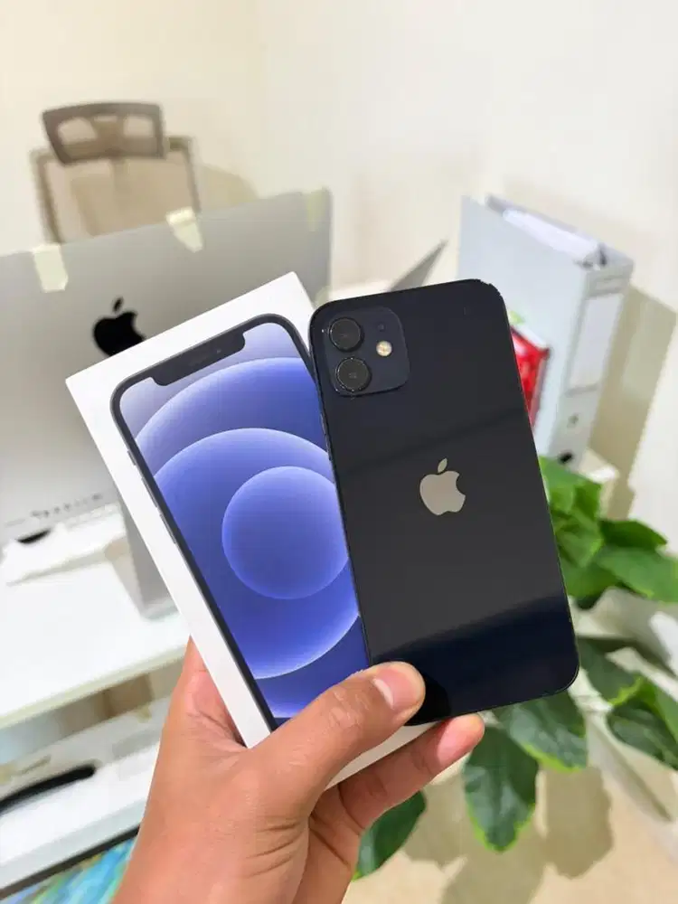 iPhone 12 64GB Ex iBox Resmi BH 86% Mulus Fullset Original