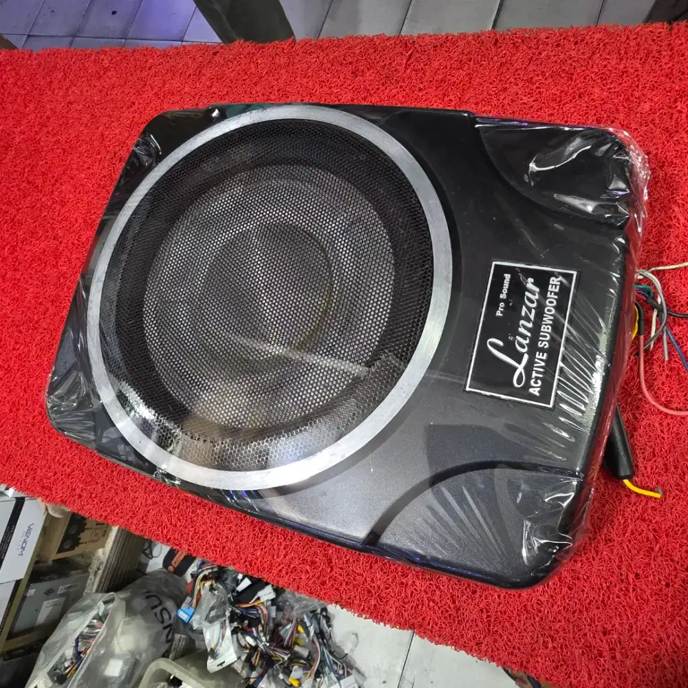 Subwoofer Kolong Aktif Lanzar Pro Sound Subwoofer Aktif Lanzar 10 in