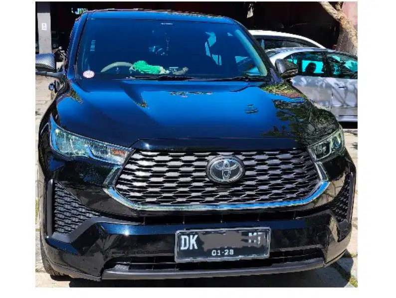Toyota Innova zenix V Gasoline 2.0 2023 seperti baru