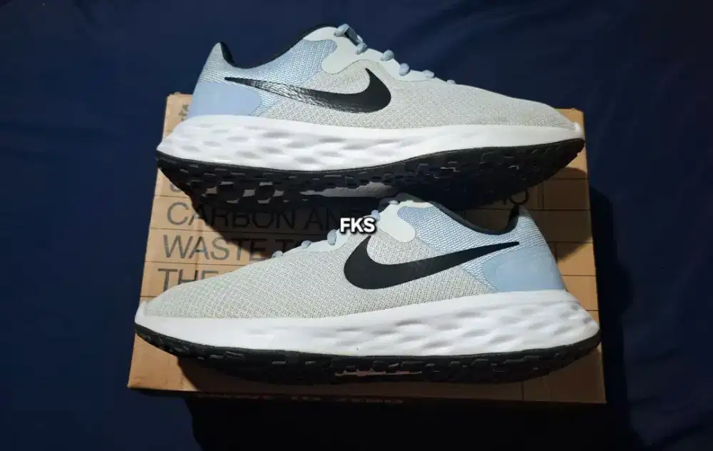 Koleksi Pribadi, Second Legit Original NIKE REVOLUTION, No Minus