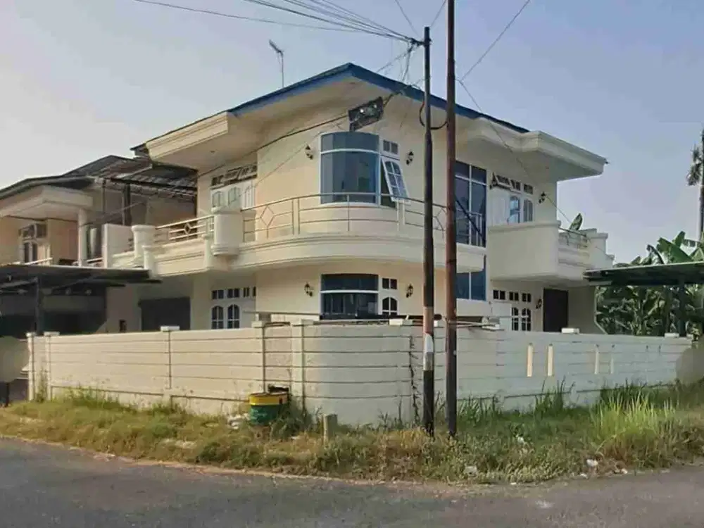 Jual Rumah Hoek 2 Lantai Di Taman Modern Cakung Jakarta Timur