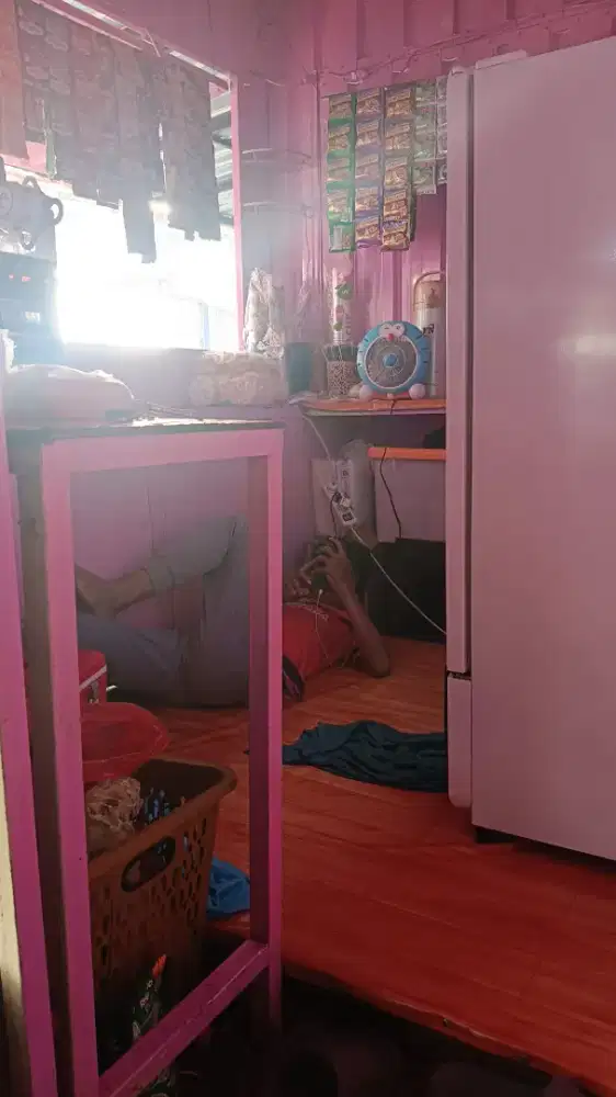 Di cari karyawan untuk di warung nasi dan Es