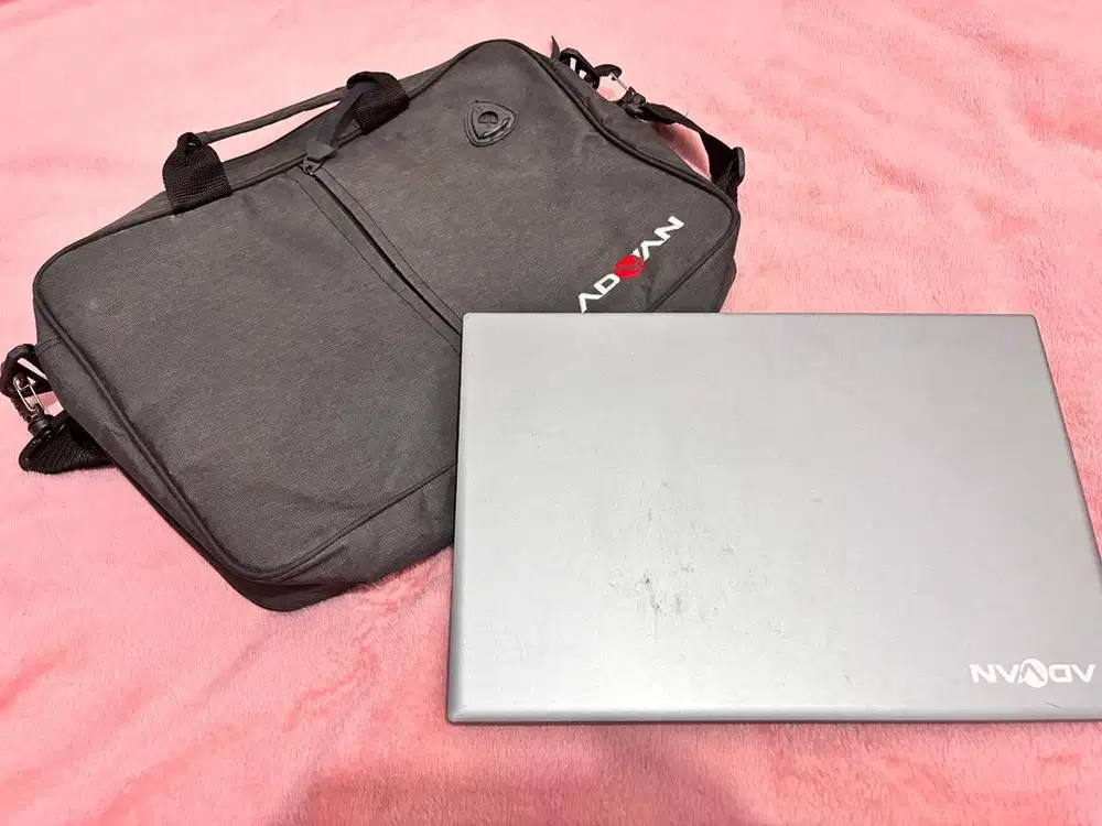Dijual laptop Advan Soulmate