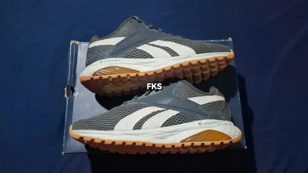REEBOOK LIQUUD SIZE 37.5, Second Original, Fs