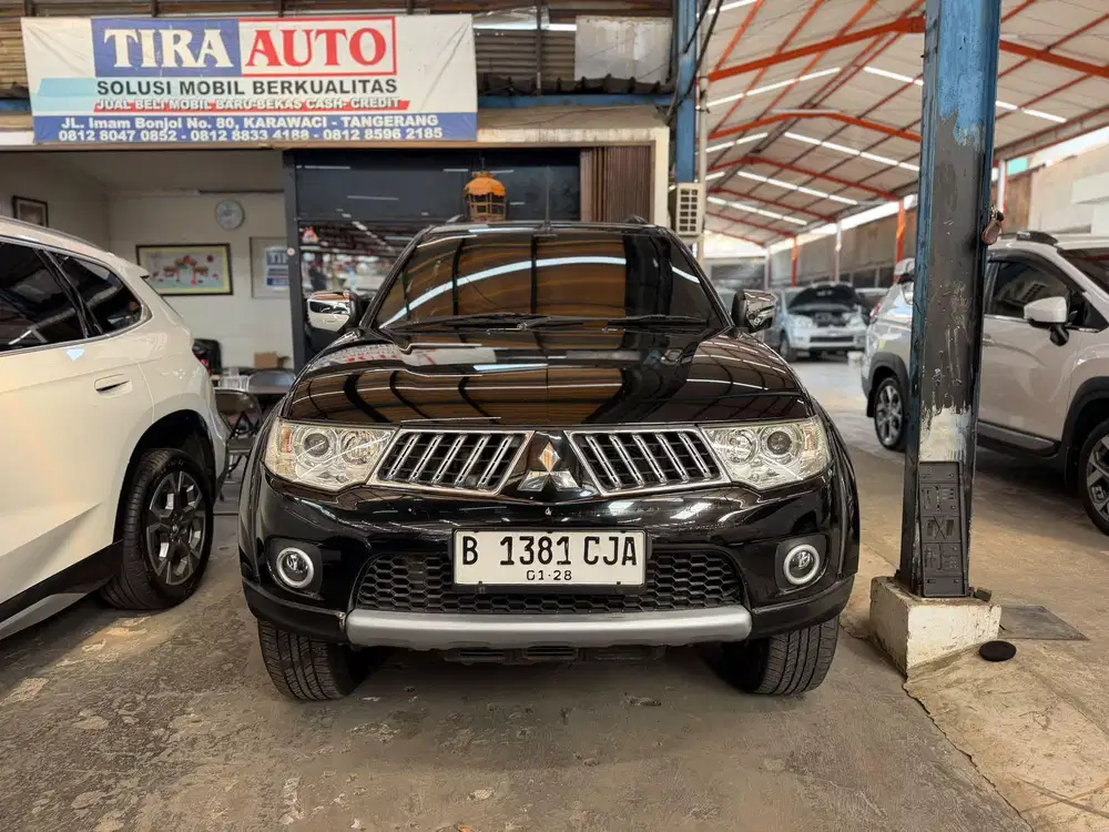 Mitsubishi Pajero Sport Exceed Diesel AT MATIC CVT 2010 Hitam KM LOW