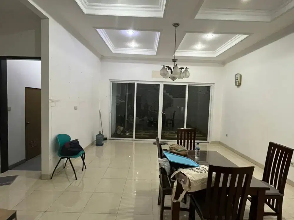 Jual Rumah sutera Elok Alam Sutera sudah 2 tingkat dan dekat living world mall