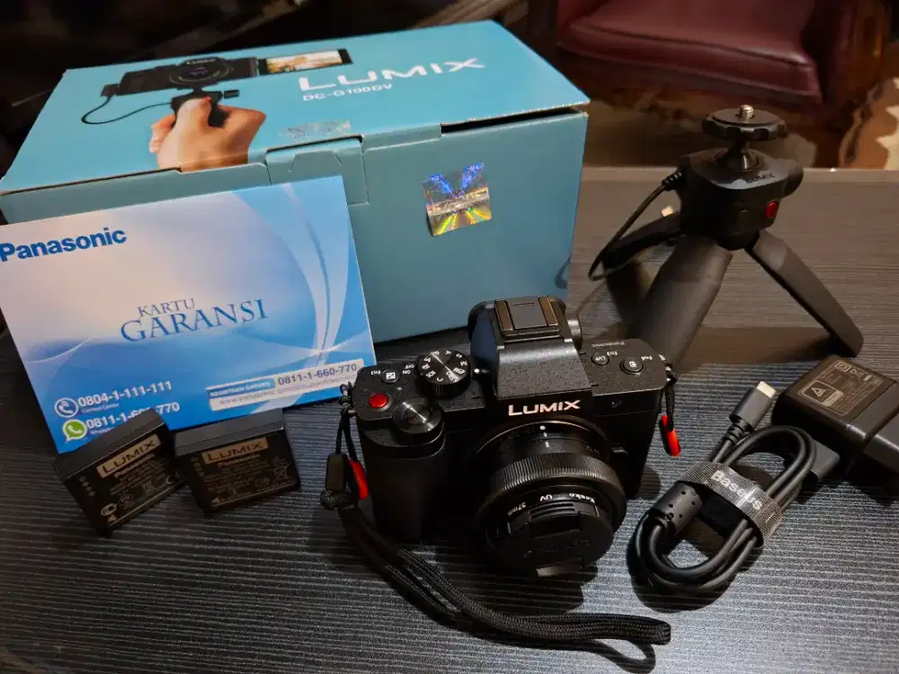 Kamera mirrorless lumix g100d fullset