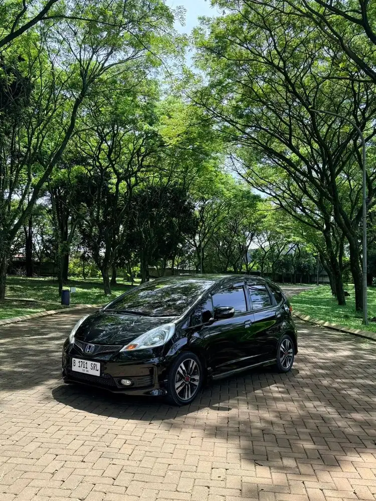 Honda Jazz RS 2012 Matic - Siap Pakai, Banyak Peremajaan!