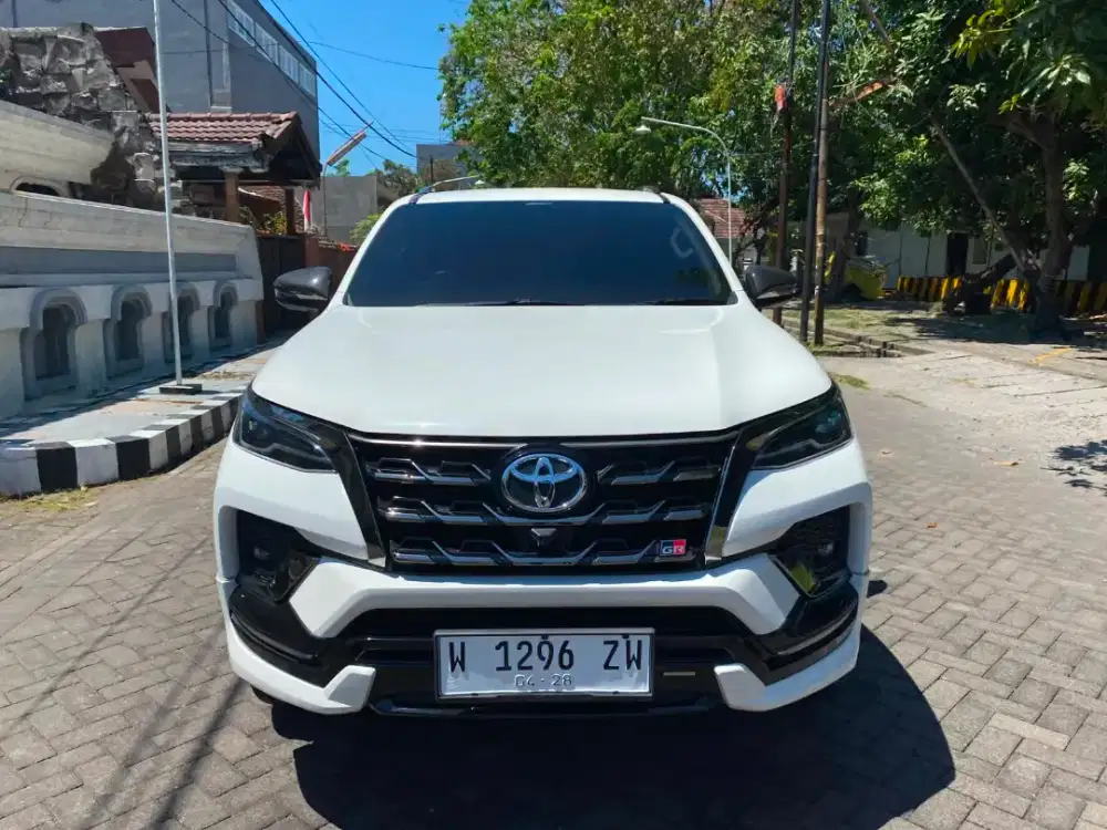FORTUNER GR 2.8 VRZ MATIC