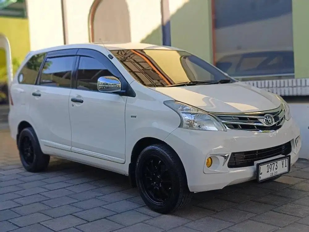 Avanza G 2015 km90rb original pjk baru