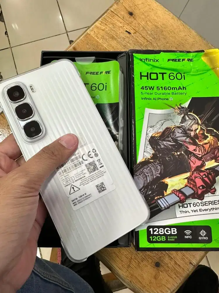 Infinix hot 60i 6/128 silver