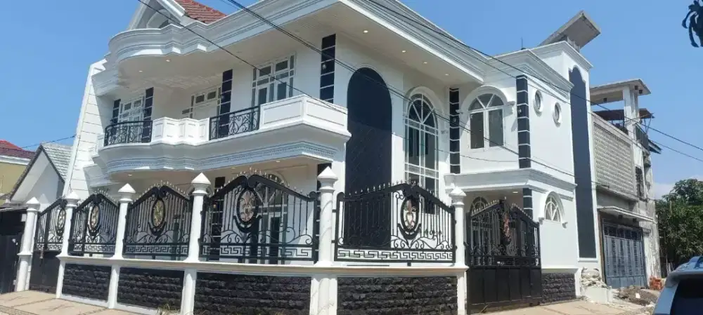 Tukang cat dan bangunan rumah