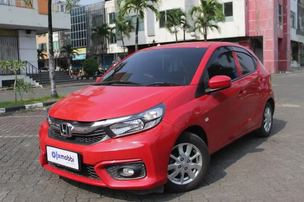 KM Rendah - Honda Brio Satya 1.2 E Bensin-AT 2019