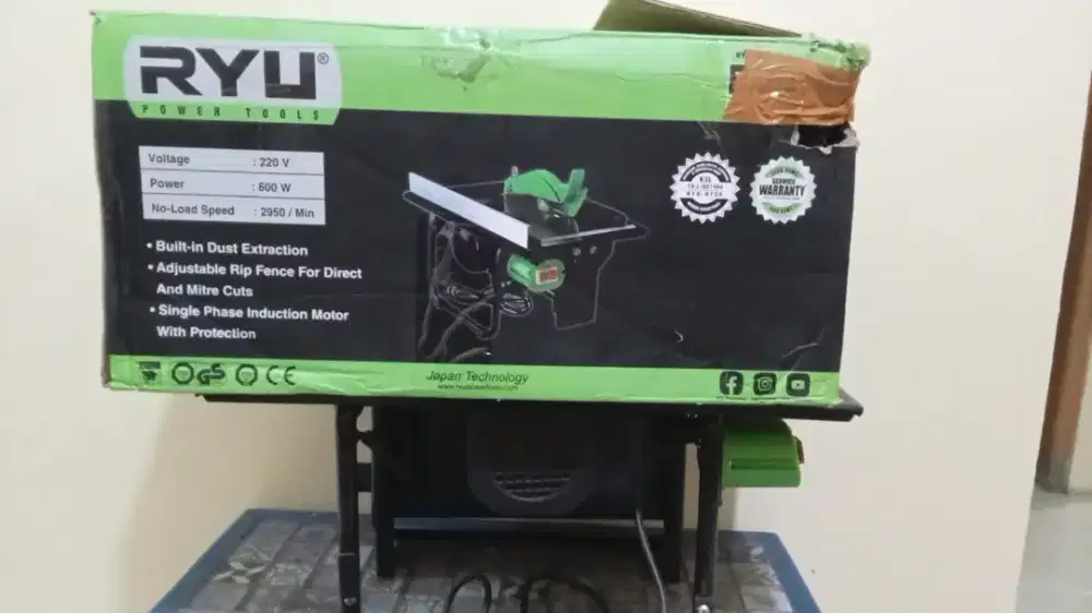 Mesin Table saw