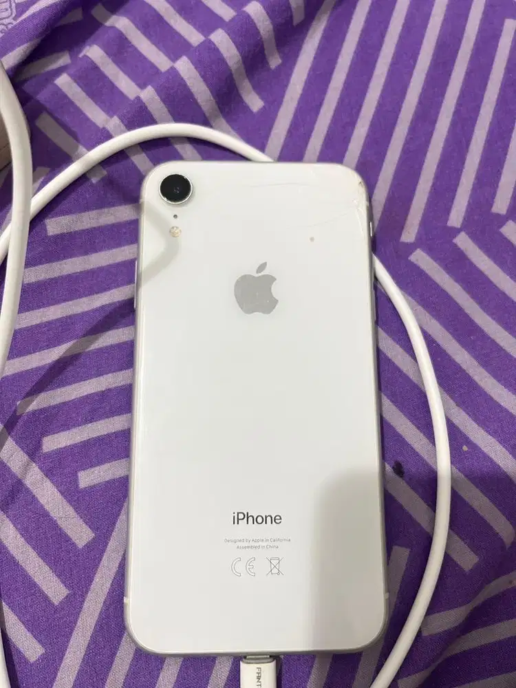 FS IPHONE XR WHITE 64 GB EX INTER INDOSAT ONLY