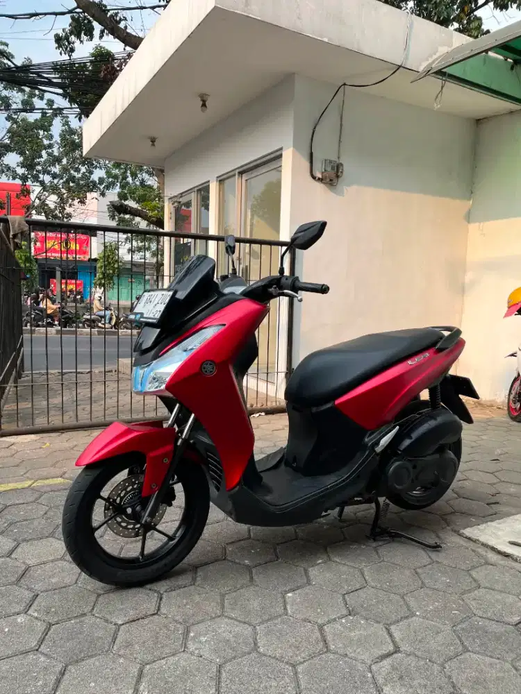 Yamaha Lexi 125 2018 mulus