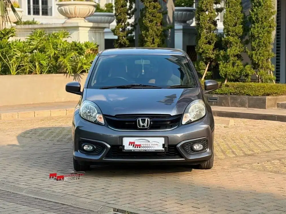 Dp 5 Juta | Honda Brio Satya E 1.2 AT 2018 Abu-Abu Baja