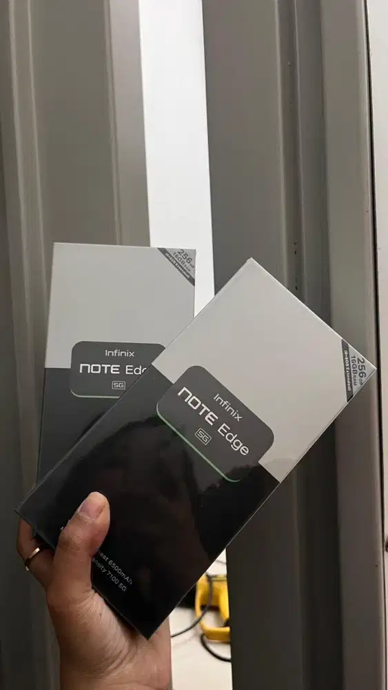 NEW INFINIX NOTE EDGE 5G 8+8/256 Barang segelbox