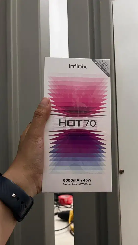 INFINIX HOT 70 8+8/128 SEGELBOX GARANSI RESMI