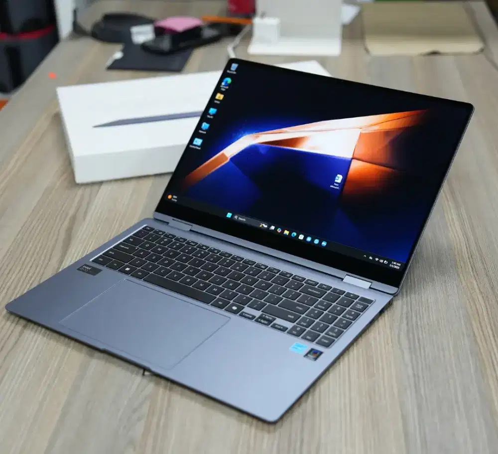 Cicilan Laptop Samsung 16 Galaxy Book 4 Pro 360 2in1