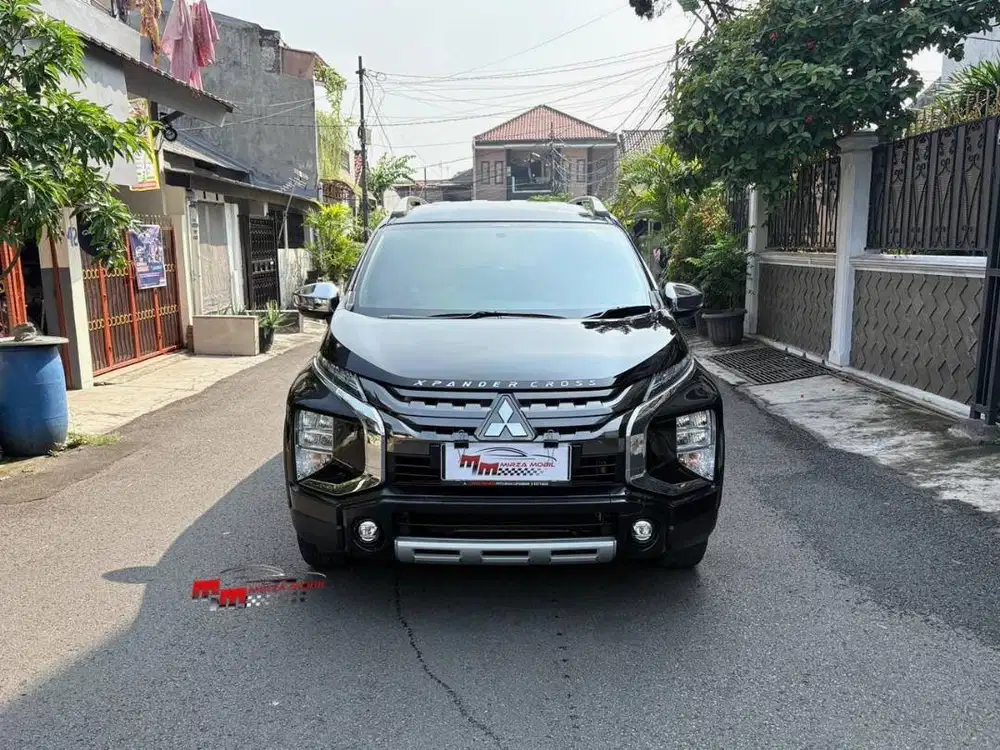 Mitsubishi Xpander Cross 1.5 AT 2021 Hitam