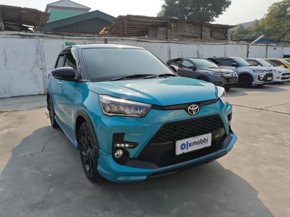 Toyota Raize 1.0 GR Sport Two Tone Bensin-AT 2023