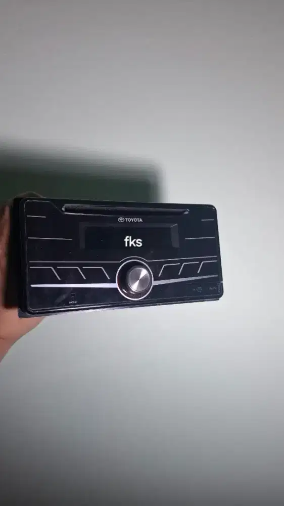 HEAD UNIT ORIGINAL TOYOTA INNOVA, FUNGSI NORMAL, FISIK MULUS