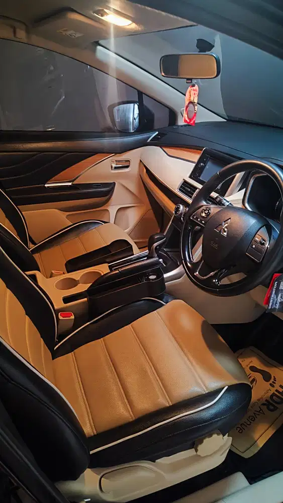 DIJUAL XPANDER ULTIMATE 2019 (MATIC/HITAM)