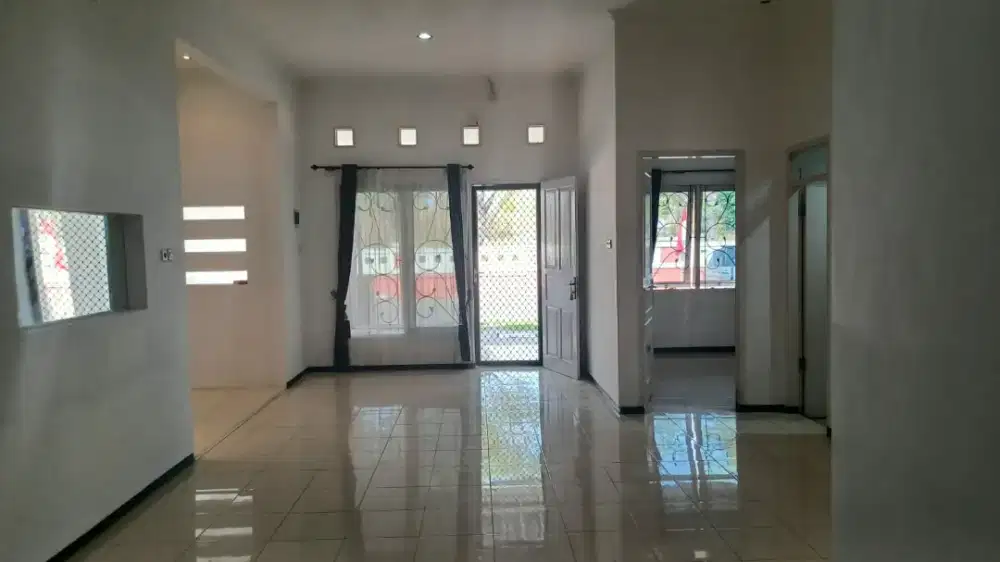 Disewakan Rumah