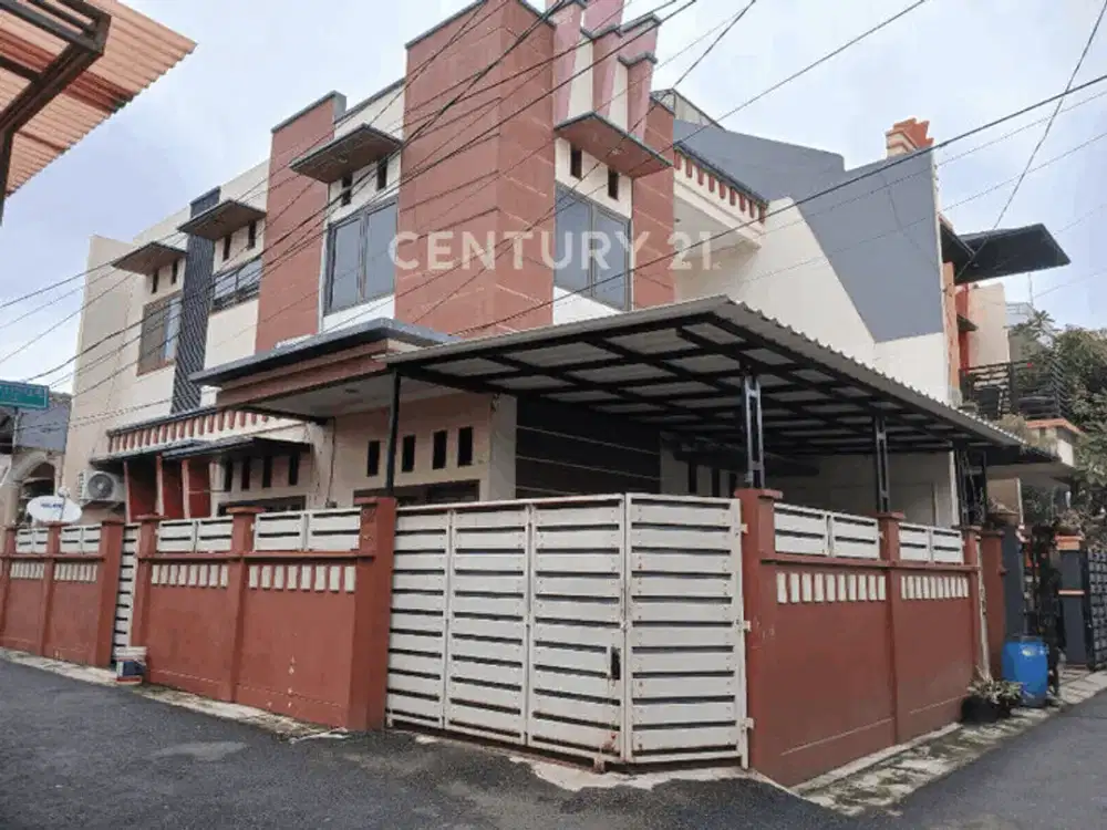 Rumah Dua Lantai  Di Taman Malaka Pondok Kelapa S9712