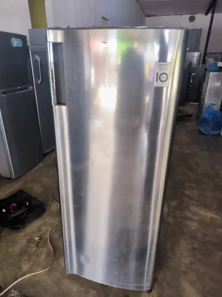 Kulkas freezer LG 6 rak original