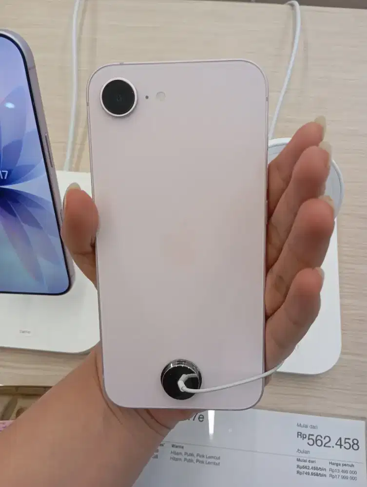 Cicilan tanpa Kartu Kredit iPhone 17e 256 GB