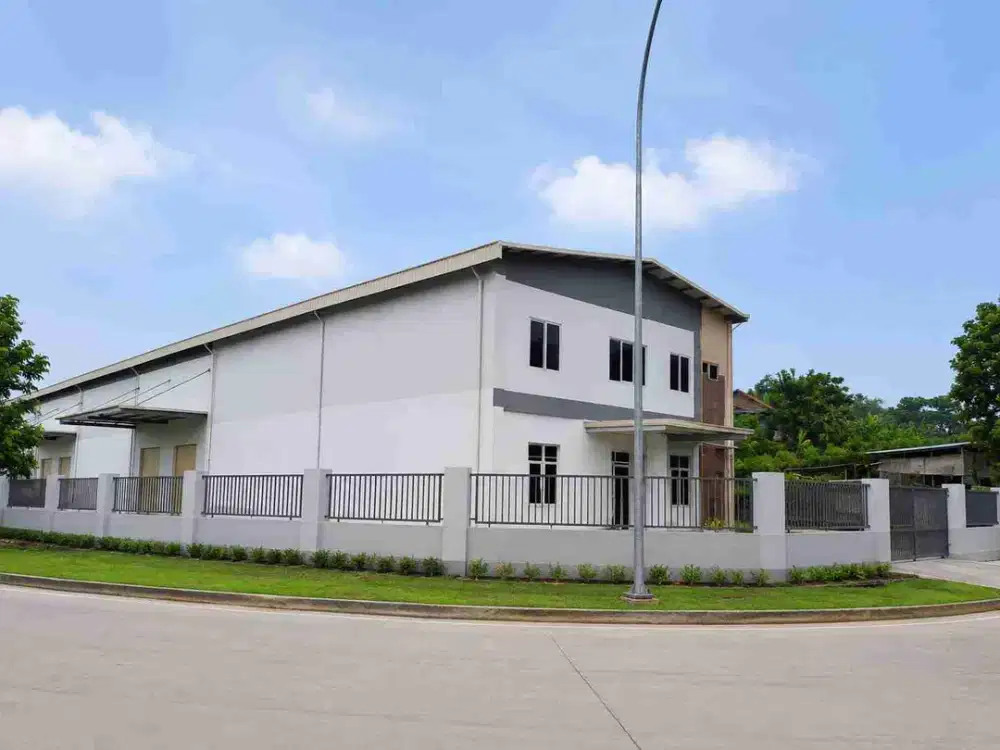 Dijual / Disewakan Gudang baru di Delta Silicon 5 Cikarang ada pengelolaan limbah dan loading dock