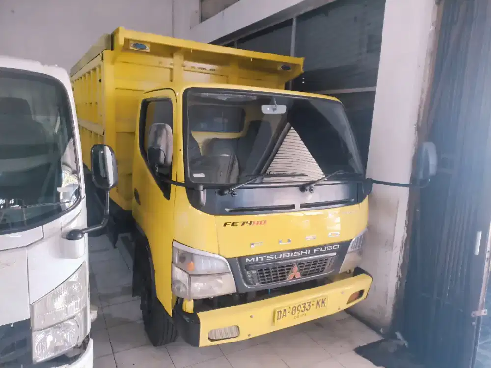 Mitsubishi Fuso Canter FE74HD Dump Tahun 2023 Euro 4