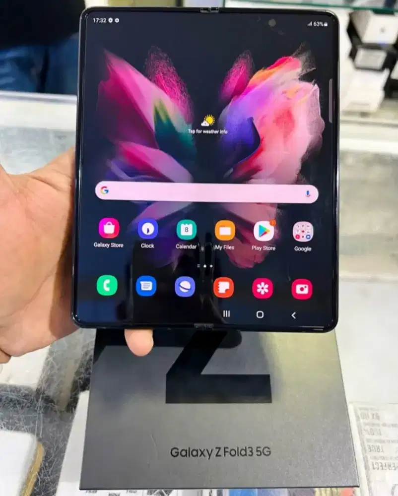 Samsung galaxy z fold 3