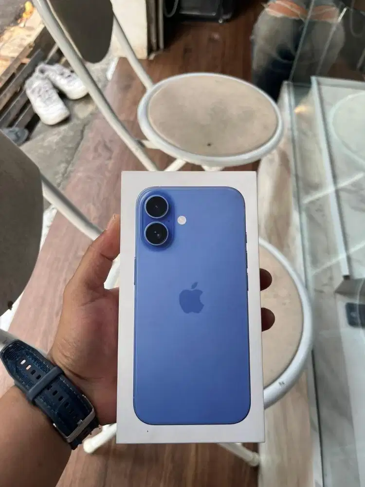 Iphone 16 128 ibox baru