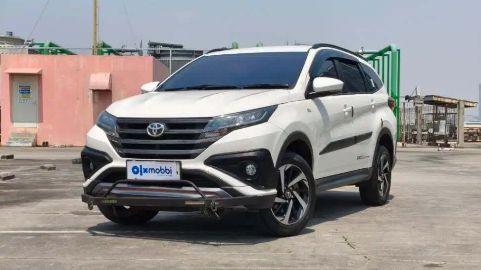 Toyota Rush 1.5 TRD Sportivo Bensin-AT 2019