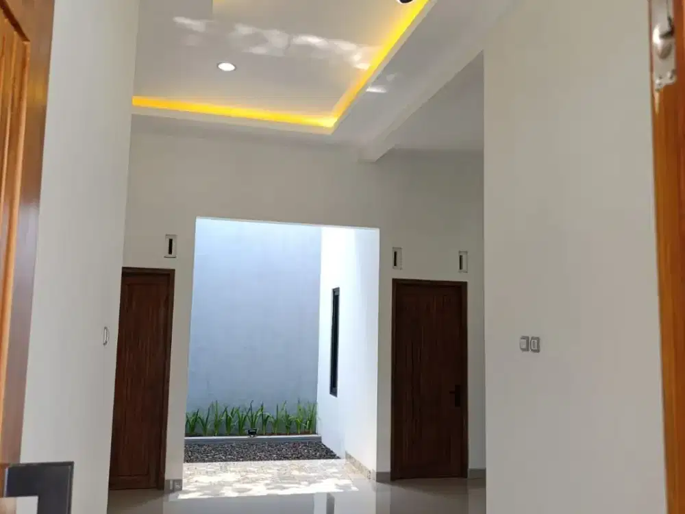 Rp790 Juta! Rumah Bangunan Tinggi & Tanah Dua Muka di Jalan Godean Km 9