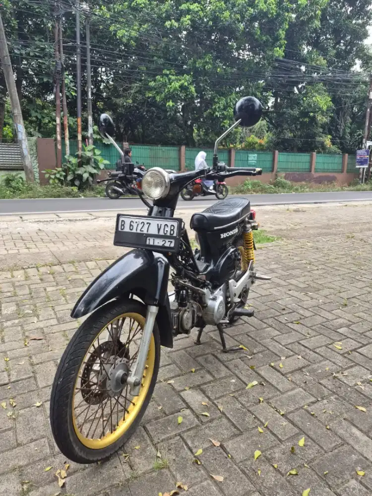 Dijual Honda Astrea Grand tahun 1996 surat lengkap