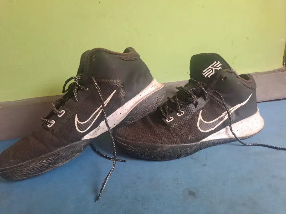 Juql Sepatu  Nike CT1973-001