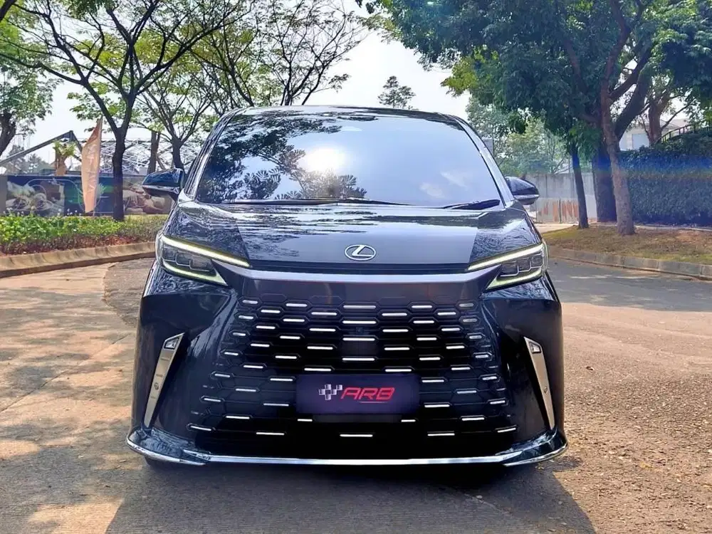 Lexus LM350 Hybrid 2024 Termurah dan Terbaik