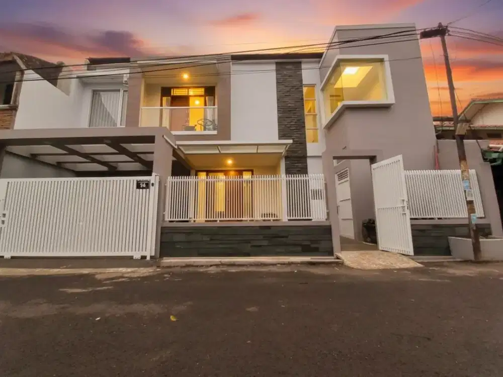 Rumah MEWAH MEGAH harga MURAH di Margahayu Raya Metro dijual CEPAT
