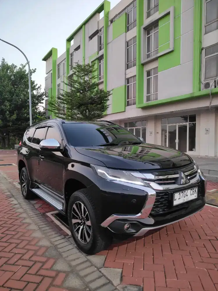 Mitsubishi Pajero sport Dakar sunroof matic