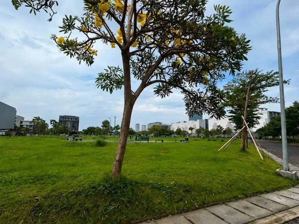 Kavling Hoek luas 608meter Cluster Manhattan PIK2 Pantai Indah Kapuk