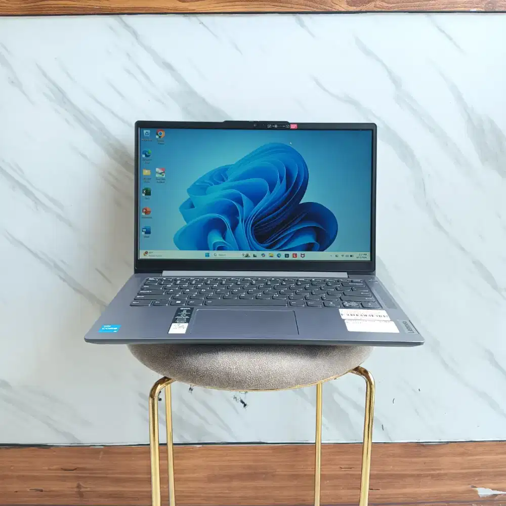 LENOVO IDEAPAD SLIM 3 I3-1315U RAM 8GB SSD 256GB